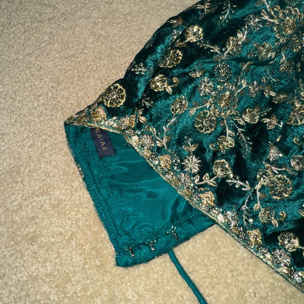 Teal Embroidered Lehenga Choli - Picture 12 of 15